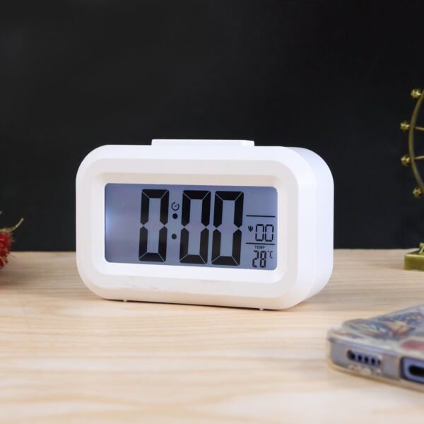 02_watch.jpg Modern Digital LED Alarm Mini Clock (1 Pc)