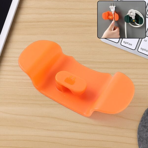 01_19d2c1c9-08f0-4528-8991-3734ce16c76b.jpg Wall Mounted Plug Holder Hook (1 Pc)