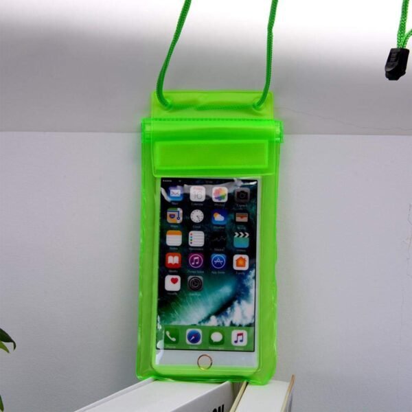 01_1f1c66e3-e74f-4664-929b-63d0e016c165.jpg Waterproof Mobile Pouch (6.2 inch , Random Colour)