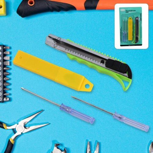 Heavy Duty Working Cutter Knife replacement blade, 2 Screwdriver Hand Tool (4 Pc Set)