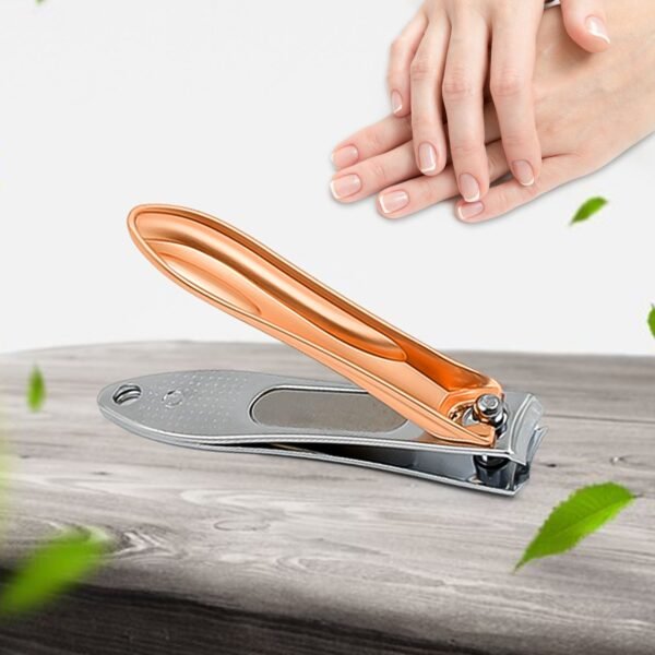 01_aa34b4ef-7ef1-4d63-a47d-0c4017c9d45c.jpg Stainless Steel Folding Portable Large Nail Clippers with Nail File (1 Pc)
