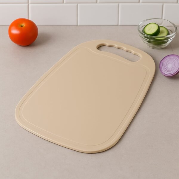 01_adaa9d45-3083-43fc-923c-4c5917d8772e.jpg Durable Plastic Chopping Board 34x23 cm (1 Pc)