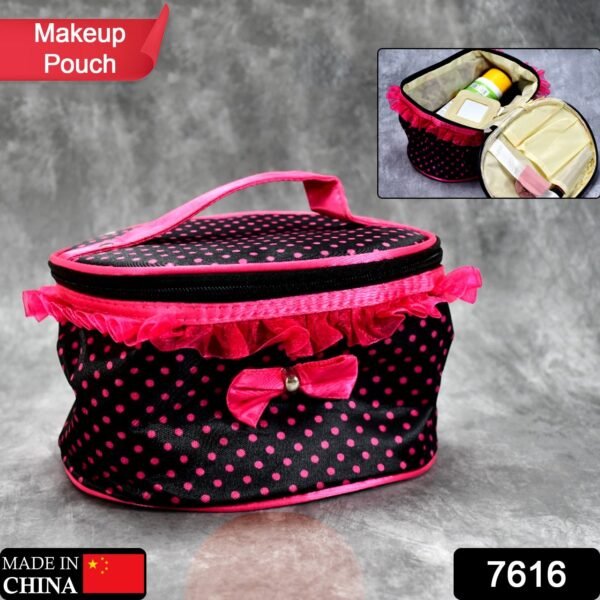 Makeup Pouch Bag Travel Use For Women ( 1 Pcs )