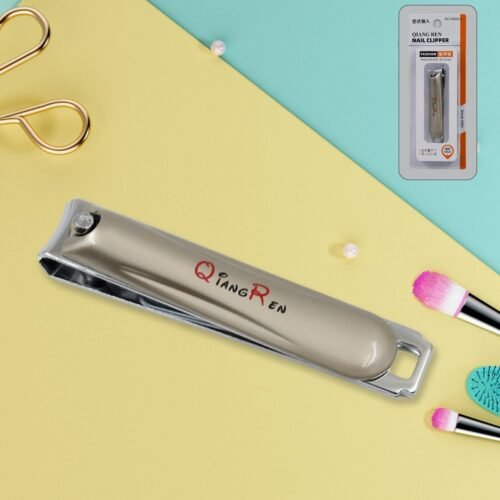 01_e9cf9470-6e99-453a-8932-70b567c767d4.jpg Stainless Steel Folding Portable Large Nail Clippers with Nail File (1 Pc)