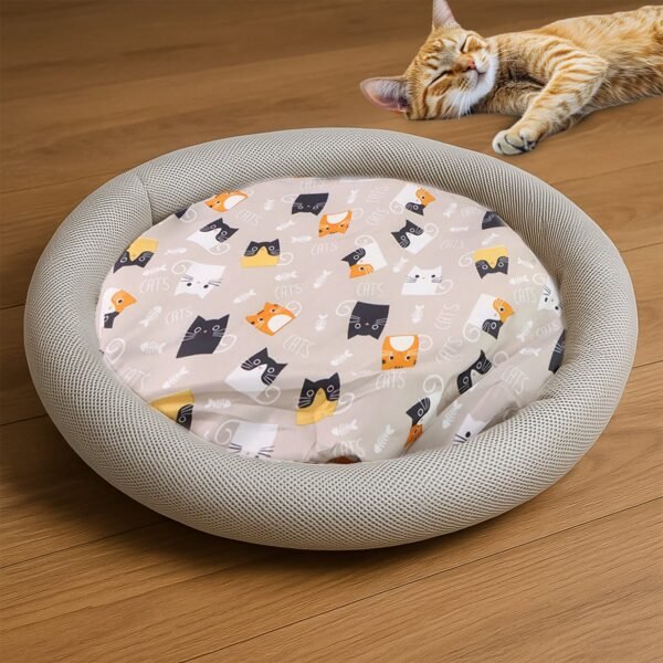 01_f57176e1-a7c0-42b0-a2b7-79744d068303.jpg Round Soft Plush Cat Bed with Cartoon Cat Print Cushion 1 Pc