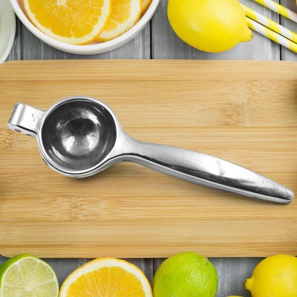 Premium Lemon Squeezer, Large Heavy Duty Handheld Juicer (1 Pc)