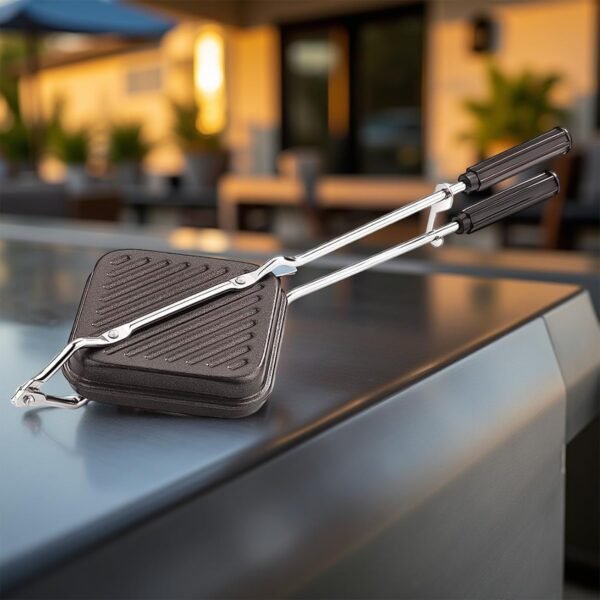 02_0bd417f8-6073-46b7-a34e-6934bff51bdb.jpg Apex Heavy Gauge Aluminium Grill Sandwich Toaster