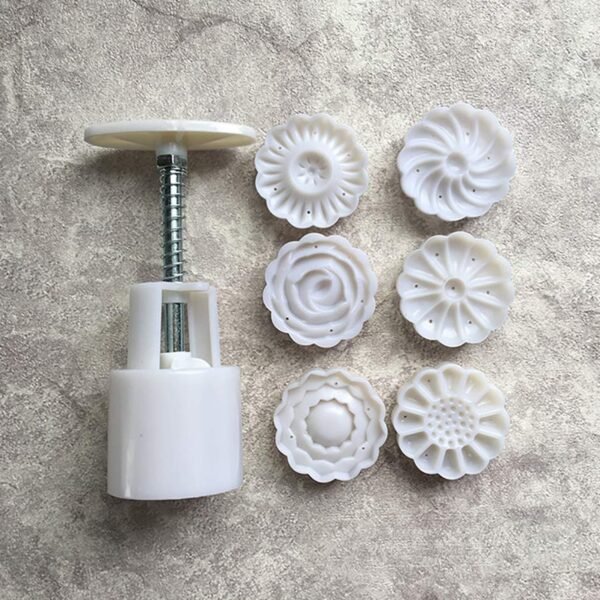 02_0f294be7-0998-4e25-89fd-82220430e19f.jpg Mooncake Mold with 6 Stamps (1 Set)