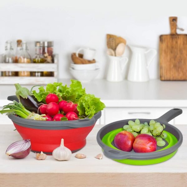 02_12c38515-d2a9-4a3b-a559-35308576acd1.jpg Foldable Silicone Colander for Fruit & Veggies