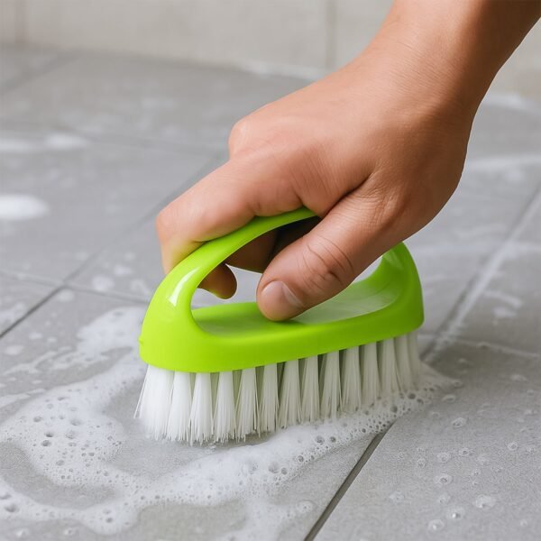02_313e283e-82df-48e2-a823-83d64dc5d235.jpg Ergonomic Hand Scrub Brush - (1 Pc)