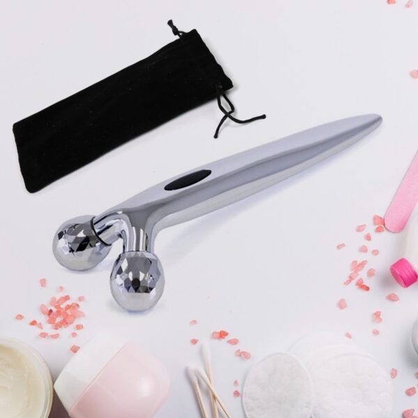 02_43d2558b-7ab1-4bd9-bfd0-038775992a14.jpg Manual Roller Face Skin Wrinkle Remover Massager (1 Pc)