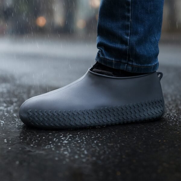 Waterproof Silicone Shoe Covers for Kids (1 Pair)