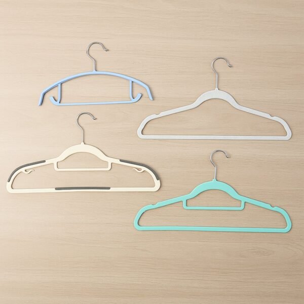 02_4e865790-f270-4a88-bec1-422852112864.jpg Premium Mix Design Non-Slip Clothes Hanger (Mix Design / 1 Pc)