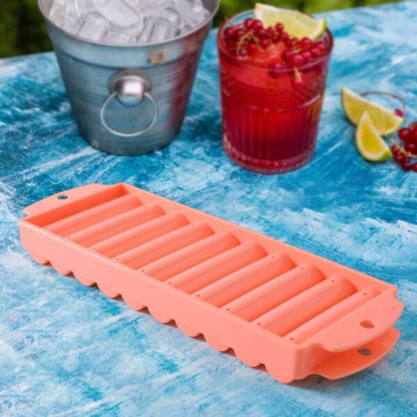 02_583791f5-68e6-4290-97b5-ae2a1d20e075.jpg Compact Plastic Ice Stick Tray (1 Pc)
