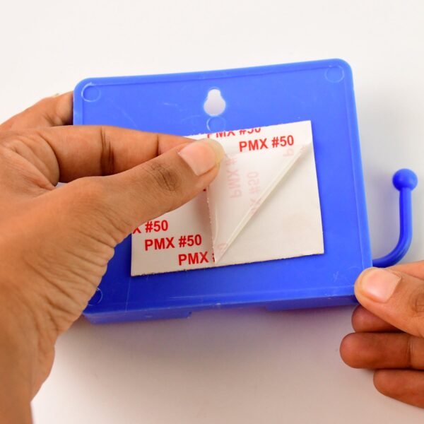 02_73f39497-952c-459e-b920-b571845d7016.jpg 1 Pc Blue Wall mount Mobile Stand With Hook