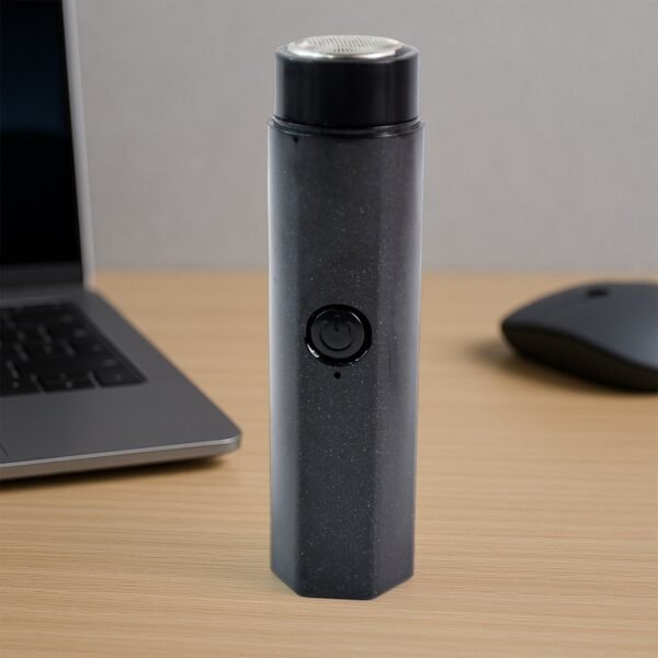02_8718ccce-47d7-4323-99a5-d25b08967cfe.jpg Portable Electric USB Rechargeable Shaver (1 Pc)