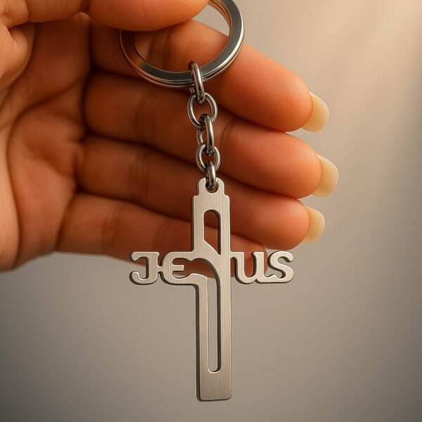 02_8b66c74c-2e5b-4263-a633-44ba316ef036.jpg Elegant Metal Cross Keychain with Gujarati "Jesus" Script – Religious Faith Key Ring
