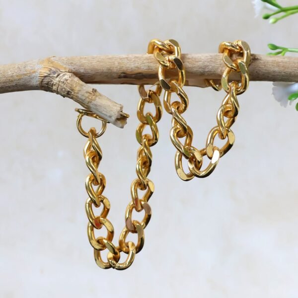 Stylish Gold-Plated Chain Bracelet for Men & Women - (1 Pc)