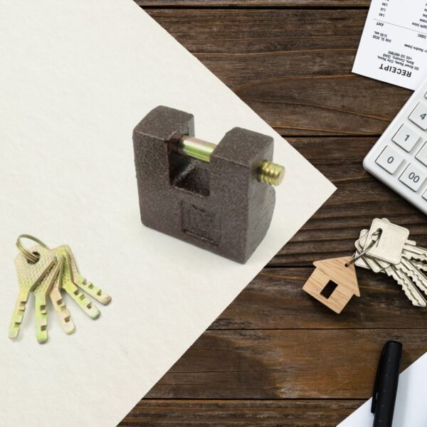 02_a58510f2-e6c7-4415-8ad3-bb489d347f4c.jpg Iron lock, Brass Core and Thickened Spray Black Iron Door Lock With 5 pc Keys for Home Dormitory, Waterproof Antirust Anti-theft locks Outdoor Gate Shed Locks Warehouse Big Iron Door Drawer Lock (63 mm )