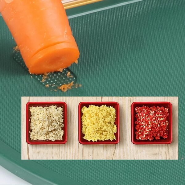 02_acab753d-605a-4a48-9e64-a5026588764a.jpg Round Multipurpose 32x32 cm Anti-Slip Cutting Boar (1 Pc)