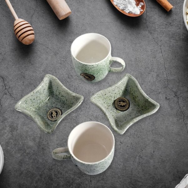 Ceramic Tea / cups / Mug Set Including Snacks (4 Pcs set)