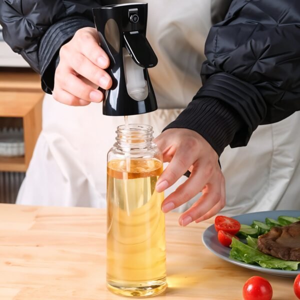 02_d172d7a5-7dc5-4dff-a4ba-4b287d74019a.jpg Multipurpose Fine Mist Spray Bottle (1 Pc)