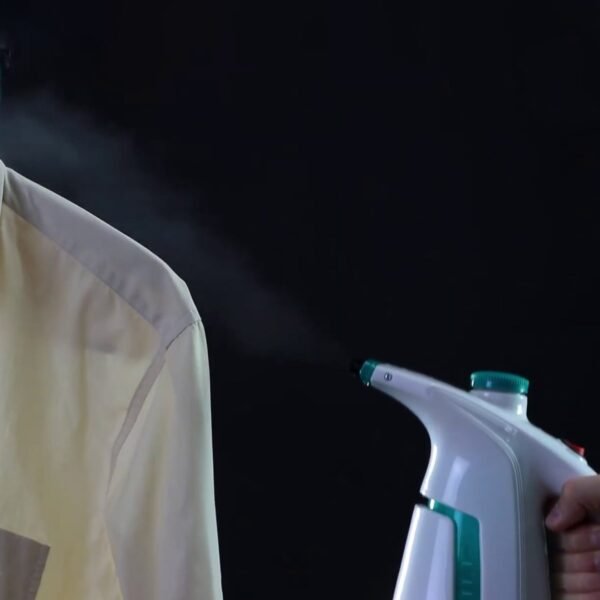 02_d5b41de9-8346-4b01-9062-810dde01b5ce.jpg Steam Iron Portable Hand-Held Electric Garment Steamer with Water Tank