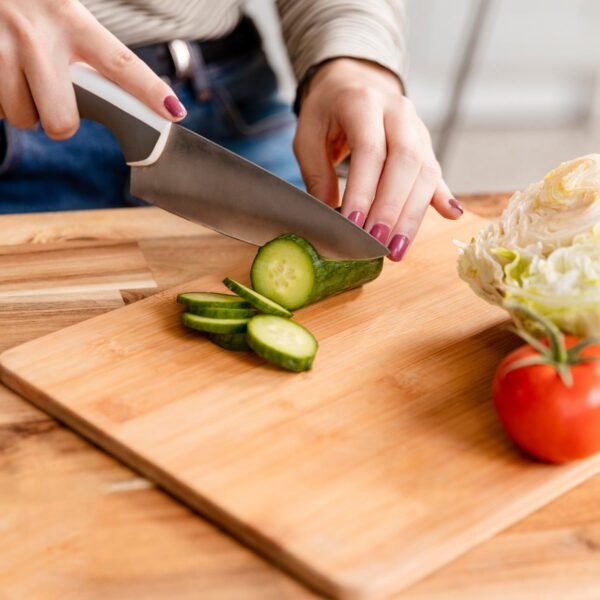 02_dd12e92e-6064-4687-b75f-889b0beff5dc.jpg Wooden Chopping Board Big Size Kitchen Chopping Board Household Cutting Board Knife Board Vegetable Cutting and Fruit Multi-purpose Steel Vs Wooden Sticky Board Cutting board For Kitchen Use