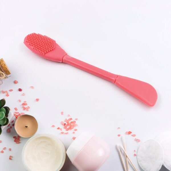 02_e0b1ea1c-bcd4-41d3-925c-173474878a50.jpg 2-in-1 Silicone Mask Brush for Cleansing & Mud Mask Application
