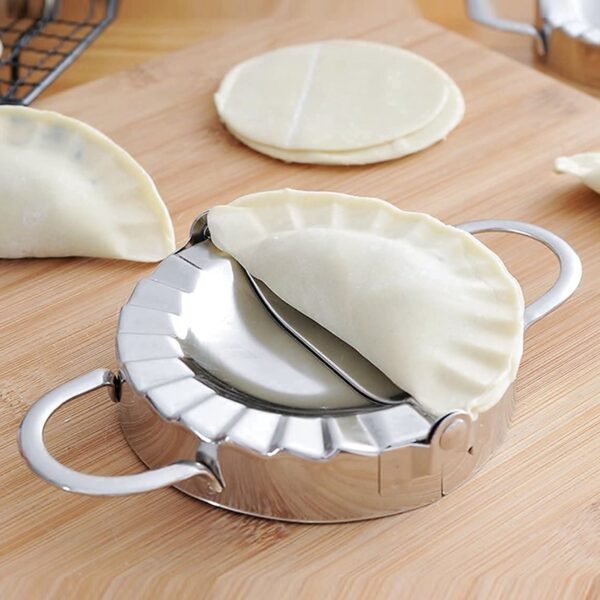 Stainless Steel Dumpling Maker, Ghughra maker, Dough Cutter Pie Mold Tool.