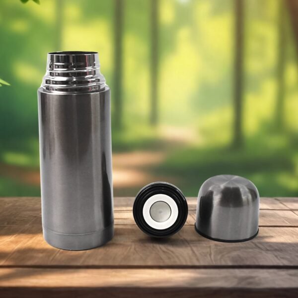 02_f398a2ce-0d50-42f4-b230-b65f27d9835e.jpg Stainless Steel Hot And Cold Water Bottle With Push-down Lid (350ml)