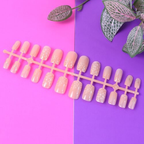 02_nails_0b8619be-af1c-407a-be6c-98d01802663f.jpg Elegant Nude Glossy Artificial Nail Tips fake nails (24 Pc Set)