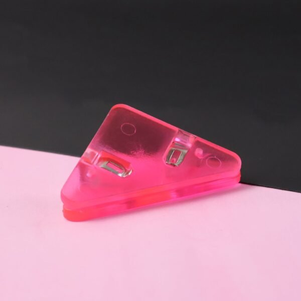 02_paper-punch.jpg Triangle Paper Clips | Small Corner Clips for Paper, Document Clip (1 pc)