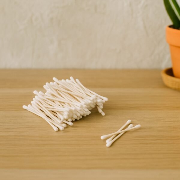 02_swabs.jpg Tulips Paper-Stick Cotton Swabs - (100 Pc / Set)