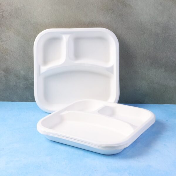 02_thali_bf366cdd-b48e-4abe-b289-e53ba9c434eb.jpg Compostable Bagasse 3-Compartment Square Meal Plate
