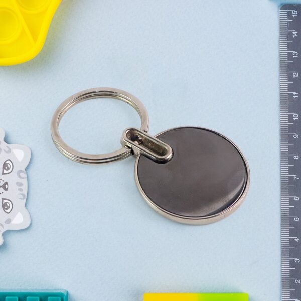 Sleek Black Round Metal Keychain (1 Pc)