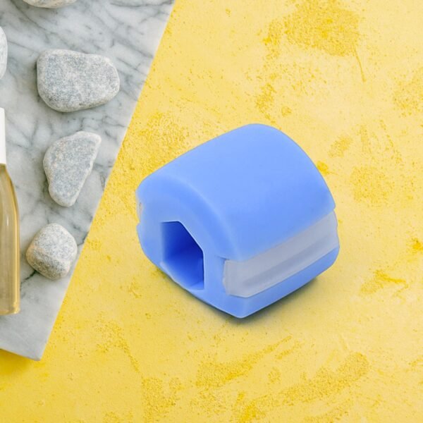 03_15a1c91d-51d6-4fc1-ac97-7637a8539de3.jpg Cn Blue Mouth Exerciser Used To Gain Sharp And Chiselled Mouth Easily And Fast.