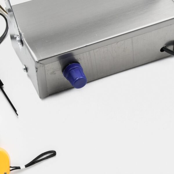 Mini Laser Projector – 4 LED RGBW Stage Light for Party & Special Effects