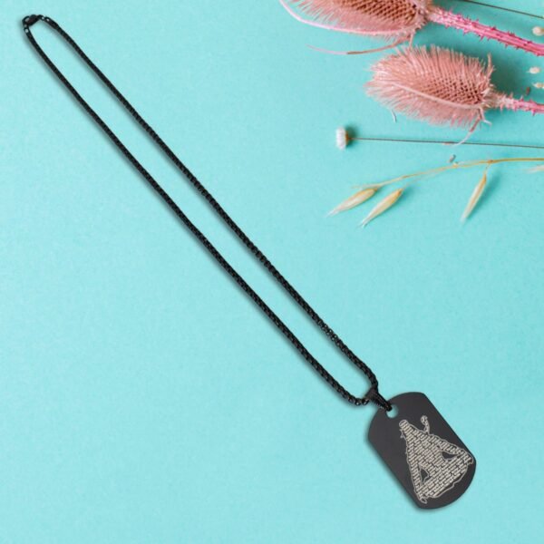 03_1da23bd7-40c6-48aa-8832-4a7f677e231c.jpg Mahadev Locket With Chain (1 Pc)