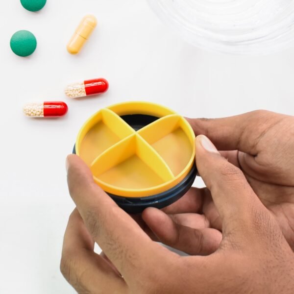 03_2d7808ff-10a4-44e5-a8bd-3a889b1821bb.jpg Portable Round Shape 4 Compartments Pill Box (1 Pc / With Color Box)