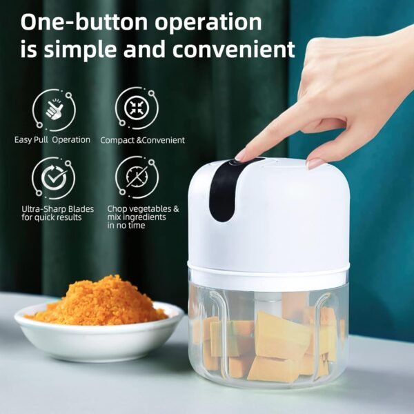 03_444c6790-6879-4b76-bd30-bb36ba7b1aaa.jpg Wireless USB Rechargeable Mini Electric Garlic Machine / Chopper 3 Blades (300Ml)
