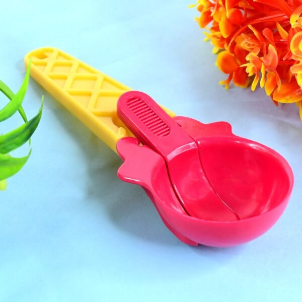 03_4aaf2f02-f961-451e-b473-50d3a071029f.jpg 1-Piece Plastic Ice Cream & Watermelon Scooper with Trigger Dipper