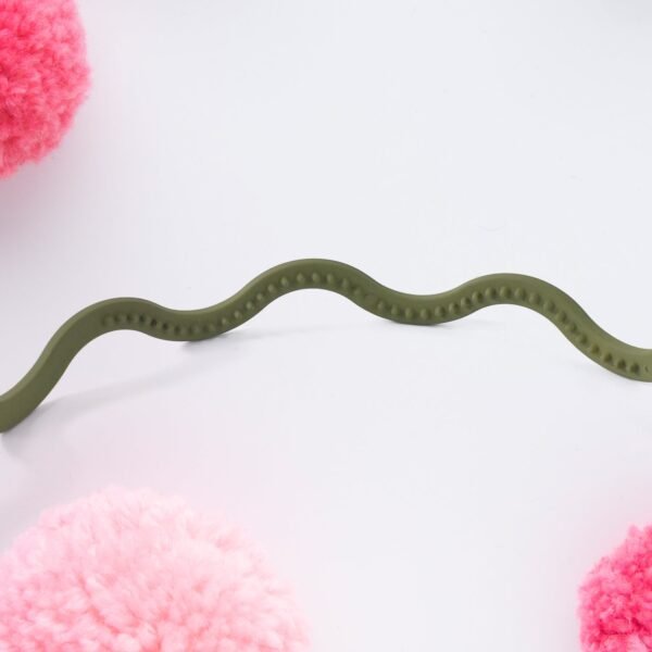 03_5154b369-11a9-4b08-8305-9ec06bdb7a54.jpg Plastic Simple Headbands Comb Headbands Hairbands (1 Pc)