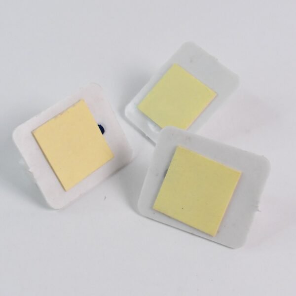 03_5c190b38-d03e-43eb-9199-04d997e23bb4.jpg 3-Piece Self-Adhesive Wall Hooks Set