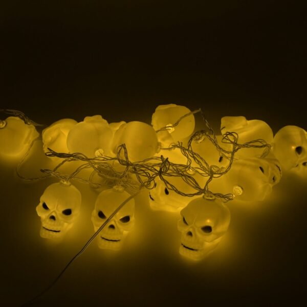 Halloween LED Skull String Lights – Indoor & Outdoor Decor