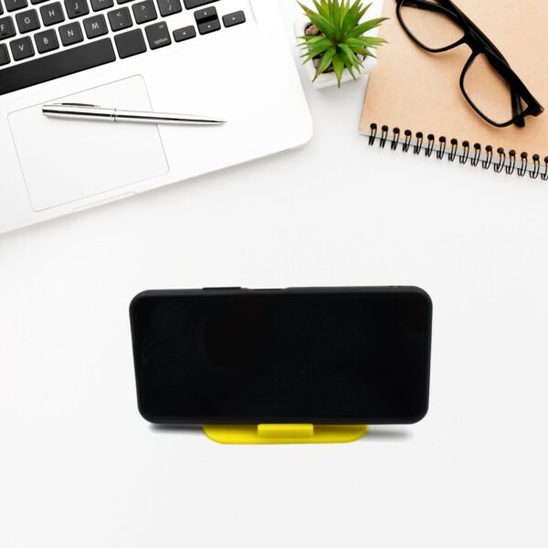 03_5fa702eb-0515-4f79-a3cd-1a5896129ff9.jpg Portable Four-Sided Pyramid Shape Desktop/ Table Mobile Holder Stand