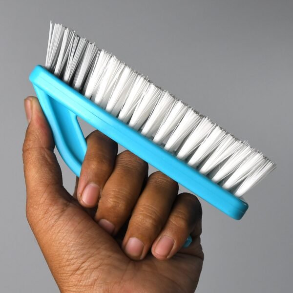 03_6875a637-e104-477b-bc43-9f2d6fcacaed.jpg Multipurpose Cleaning Brush for Clothes and Floors