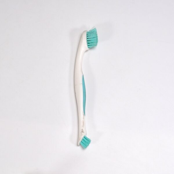 Multipurpose 2 side brush for home and kitchen use.