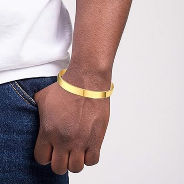 03_817609e6-2cf2-406d-991b-18a742fe3a4d.jpg Elegant Gold Finish Open Cuff Bracelet Kada (1 Pc)