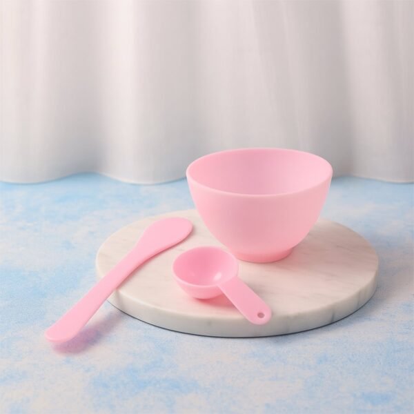 03_beauty-product.jpg 3-Piece Facial Mask Mixing Bowl Set